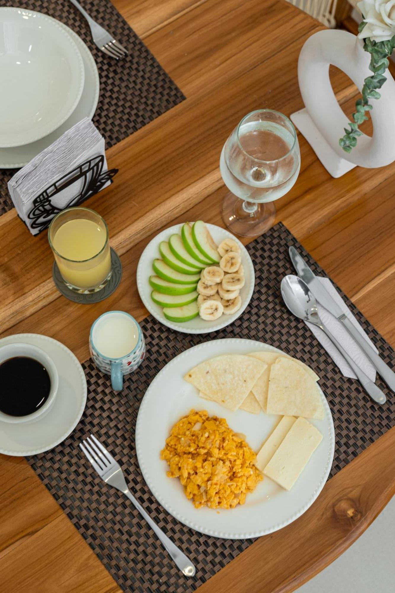 Mishka Boutique Habitación 102 Hotel